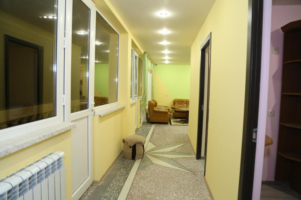 Arsego Hostel Vanadzor Luaran gambar