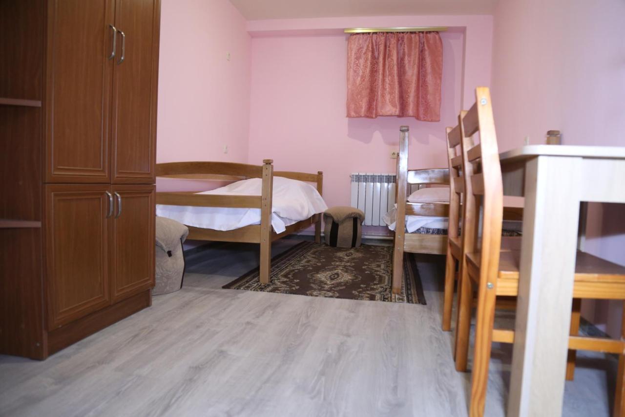 Arsego Hostel Vanadzor Luaran gambar